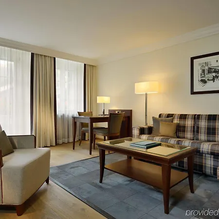 Mont Cervin Palace Szálloda 5*