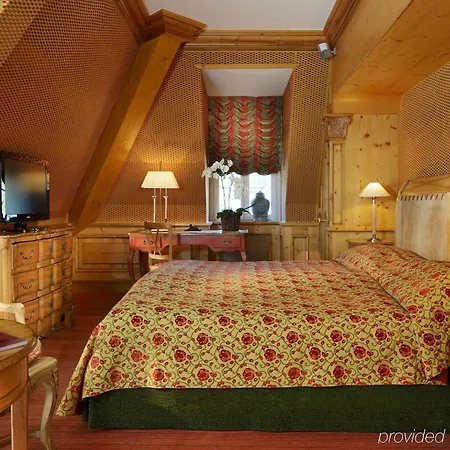 Szálloda Mont Cervin Palace 5*