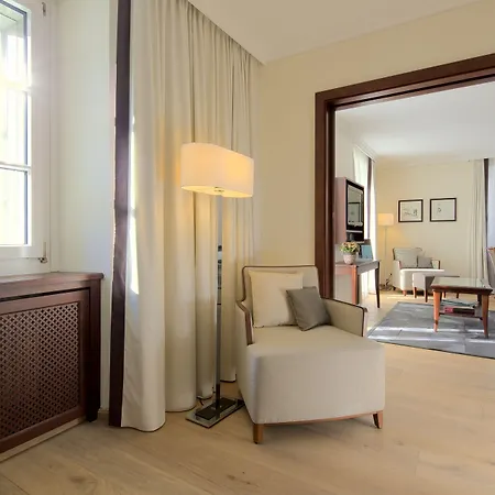 مونت سيرفين بالاس 5* زيرمات