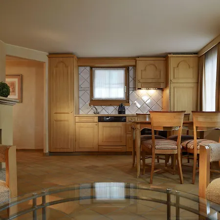 مونت سيرفين بالاس 5* زيرمات